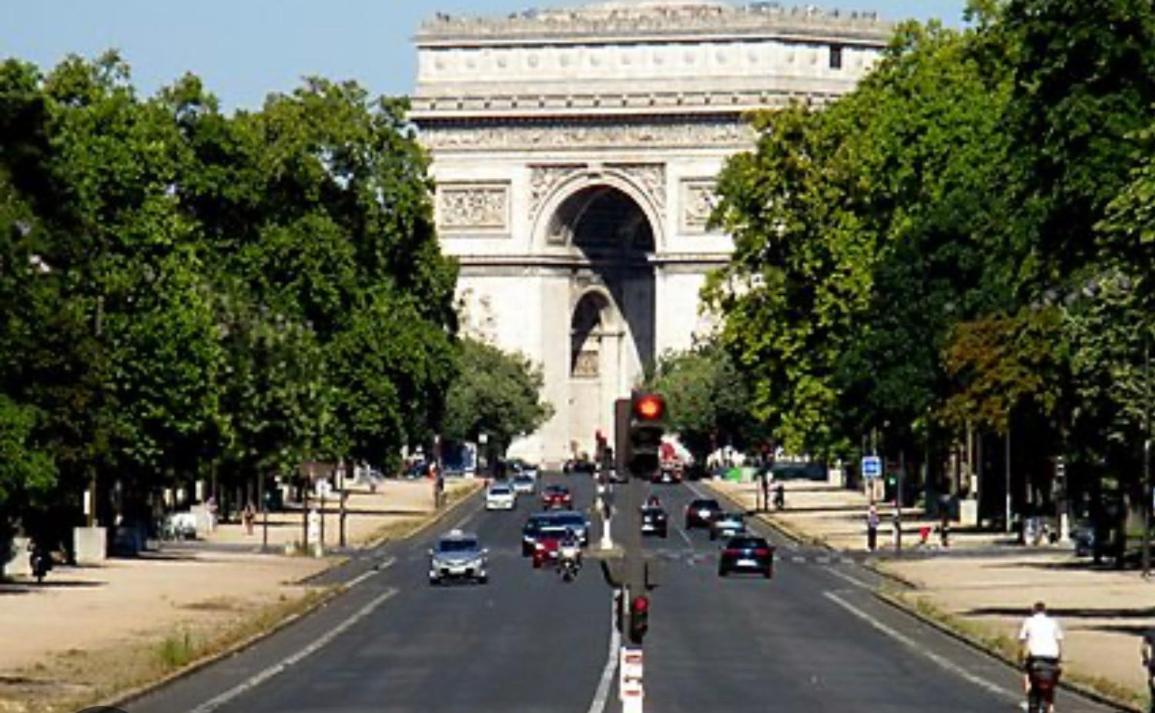 Appartement Prestige A Luxe, Calme Et Proche Tour Eiffel Et Champs-elysees