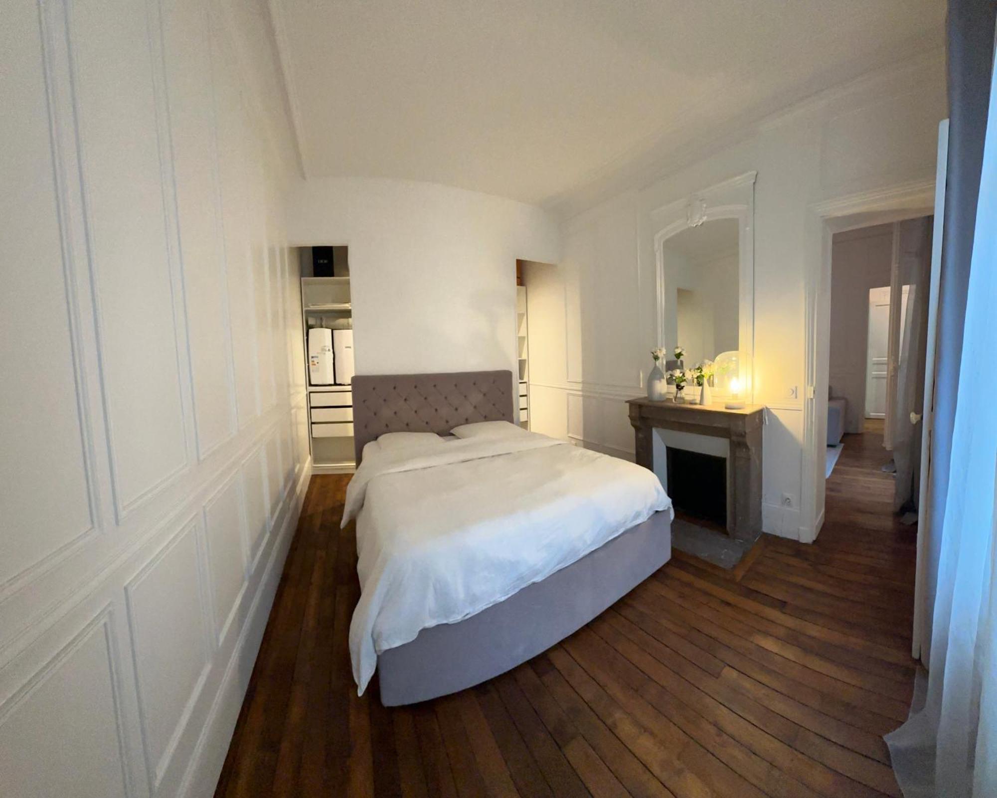 Prestige A Luxe, Calme Et Proche Tour Eiffel Et Champs-elysees Appartement